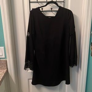 Mossimo dress with floral detail on sleeve